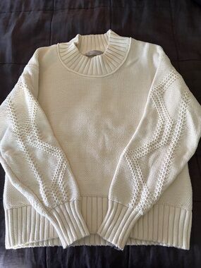 Everlane Cream Cable-Accent cotton sweater